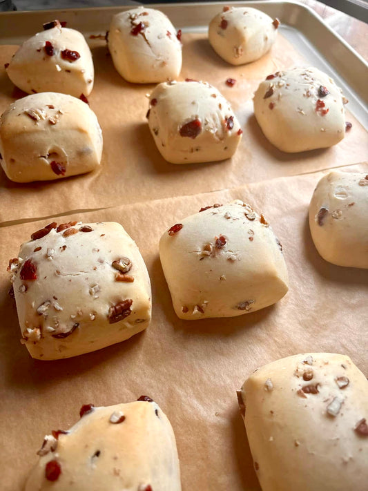 Cranberry Pecan Dinner Rolls