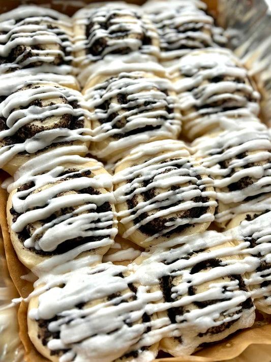 Cookies n Cream Sweet Rolls